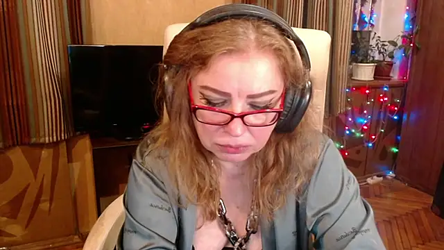 Miss Tress online show from July 2026 09:41:01 PM