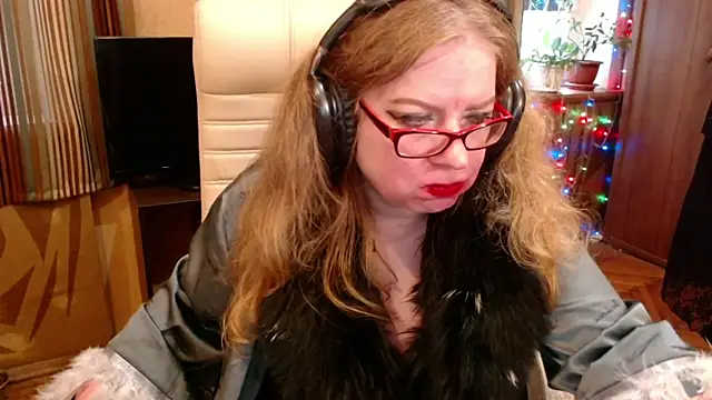 Snapshot of Miss_Tress chatting on May 2026 05:06:01 AM Miss Tress online show from May 2026 05:06:01 AM