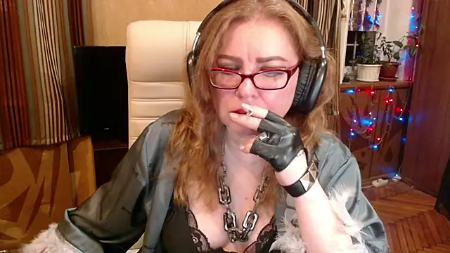Miss Tress online show from June 2026 11:38:01 PM