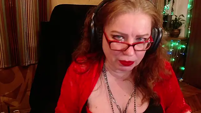 Miss Tress online show from October 2025 11:49:01 PM
