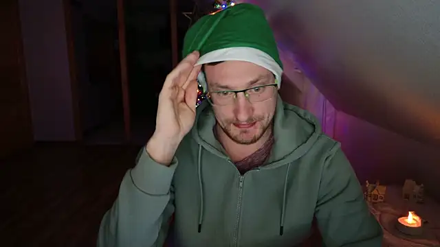 Snapshot of Relsxboy chatting on December 2024 10:31:01 PM Relsxboy online show from December 2024 10:31:01 PM