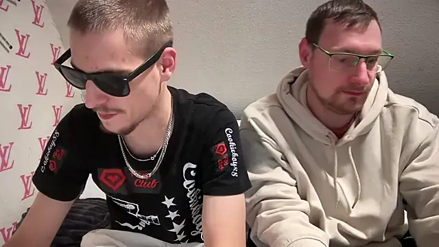 Snapshot of Relsxboy chatting on January 2025 11:50:01 PM Relsxboy online show from January 2025 11:50:01 PM