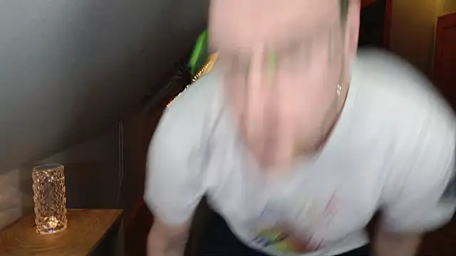 Snapshot of Relsxboy chatting on March 2025 05:57:02 PM Relsxboy online show from March 2025 05:57:02 PM