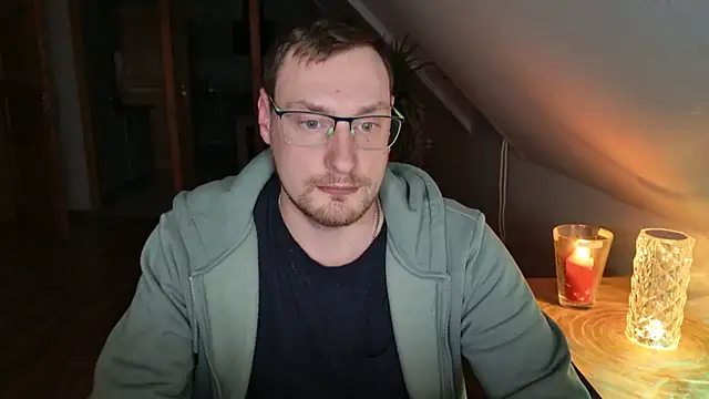 Snapshot of Relsxboy chatting on January 2025 09:57:01 PM Relsxboy online show from January 2025 09:57:01 PM