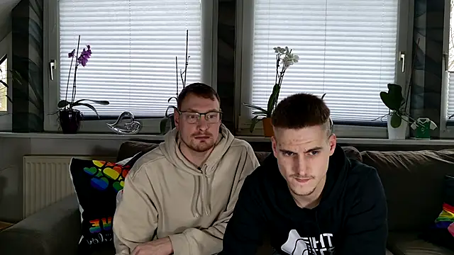 Snapshot of Relsxboy chatting on February 2025 11:06:02 AM Relsxboy online show from February 2025 11:06:02 AM