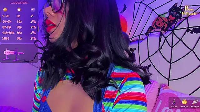 SenniaBella online show from October 2025 01:30:01 PM