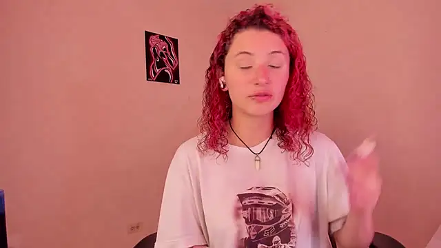 Snapshot of valent_27 chatting on November 2025 08:08:01 PM valent 27 online show from November 2025 08:08:01 PM