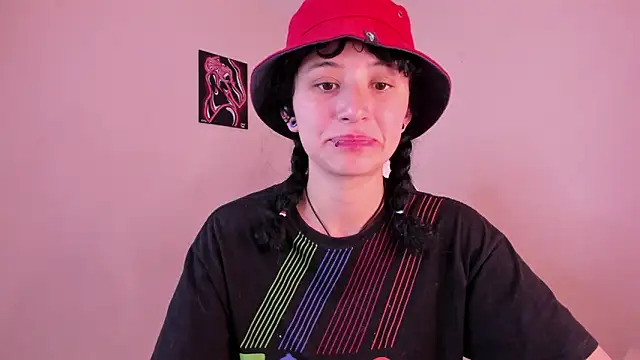 Snapshot of valent_27 chatting on November 2025 05:25:02 PM valent 27 online show from November 2025 05:25:02 PM