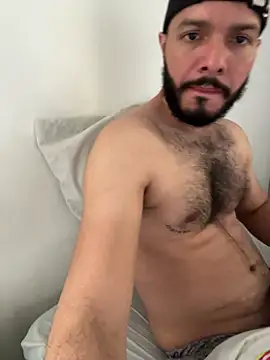 Tom Bailey online show from March 2026 07:04:01 PM