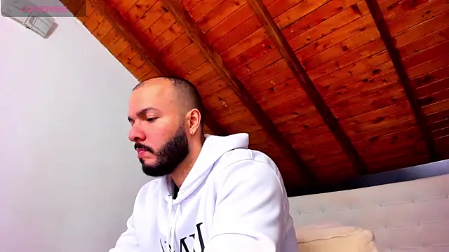 Tom Bailey online show from March 2026 12:50:02 PM