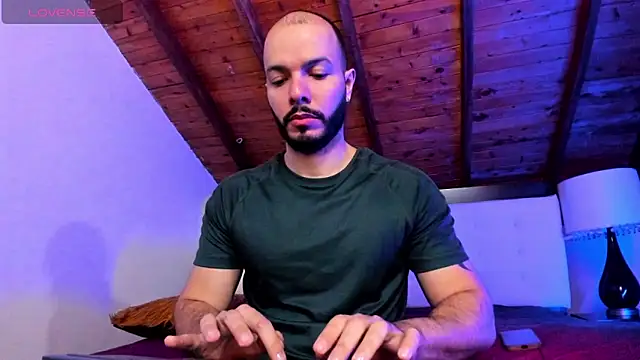 Tom Bailey online show from February 2026 12:37:01 PM