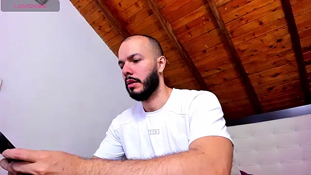 Tom Bailey online show from March 2026 01:00:01 PM