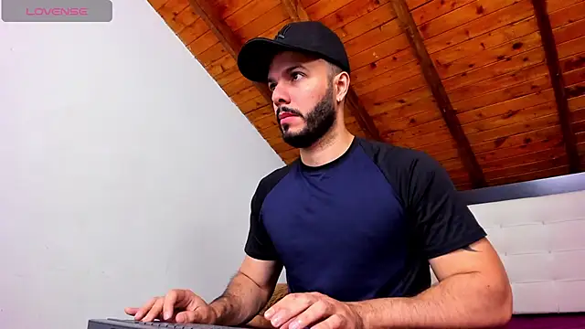 Tom Bailey online show from February 2026 12:39:02 PM