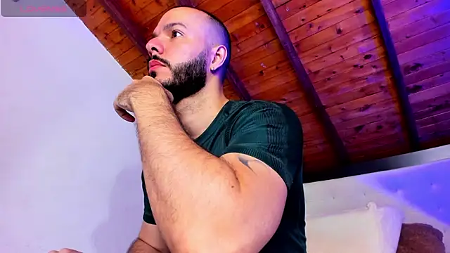 Tom Bailey online show from January 2026 12:42:01 PM