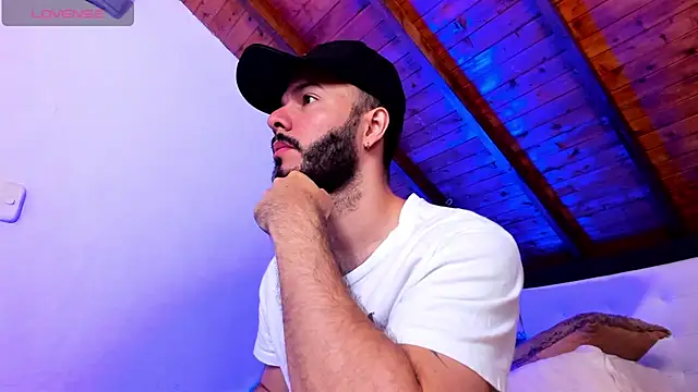 Tom Bailey online show from April 2026 01:25:01 PM