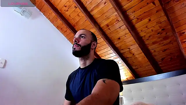 Tom Bailey online show from December 2025 12:31:02 PM