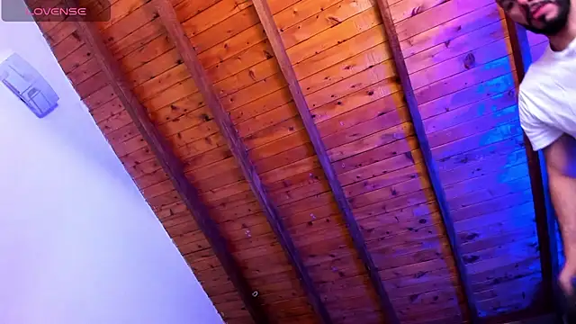 Tom Bailey online show from February 2026 12:47:02 PM