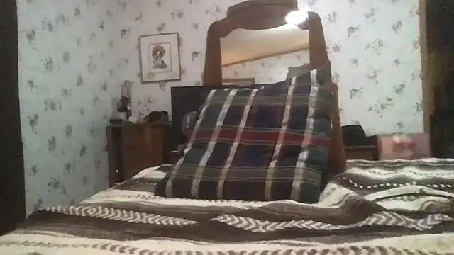 musclebooty70 online show from February 2025 12:53:02 AM