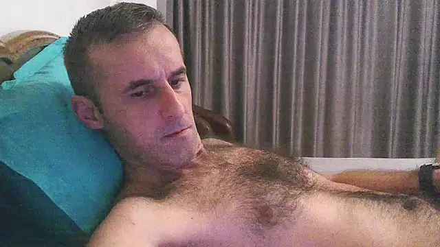 Snapshot of stevenpit chatting on October 2025 04:47:02 AM stevenpit online show from October 2025 04:47:02 AM