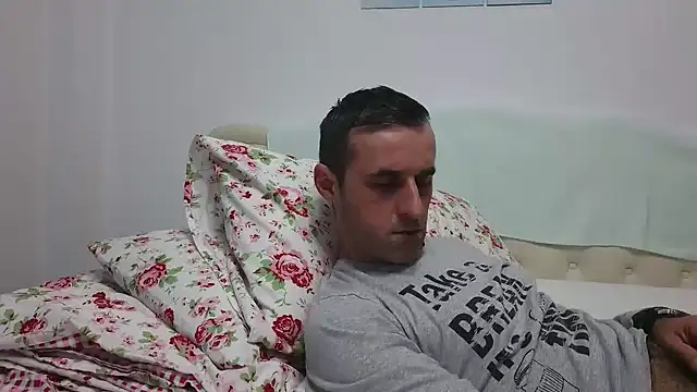 Snapshot of stevenpit chatting on February 2025 08:22:01 PM stevenpit online show from February 2025 08:22:01 PM