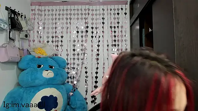 lucyy tay online show from January 2025 10:01:01 PM