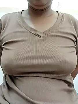 Lanyingxin18 online show from December 2025 06:40:01 AM