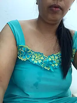 Lanyingxin18 online show from April 2026 11:18:02 PM