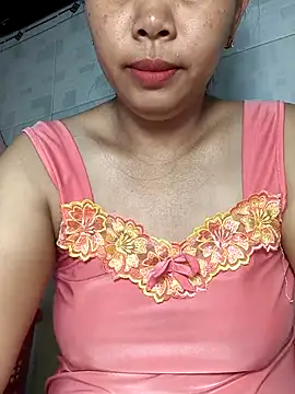 Lanyingxin18 online show from February 2026 07:13:01 PM