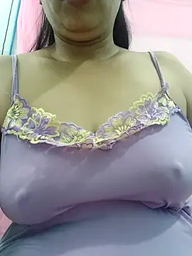 Snapshot of Lanyingxin18 chatting on September 2025 01:27:02 AM Lanyingxin18 online show from September 2025 01:27:02 AM