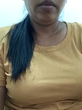 Lanyingxin18 online show from April 2026 03:31:02 AM