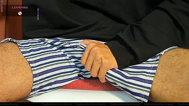 Snapshot of TomyMosterCock chatting on November 2025 07:47:01 PM TomyMosterCock online show from November 2025 07:47:01 PM