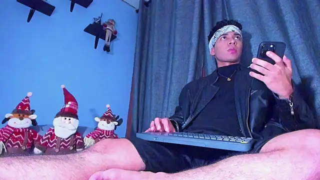 Stefann salvatoree online show from December 2024 12:22:01 AM