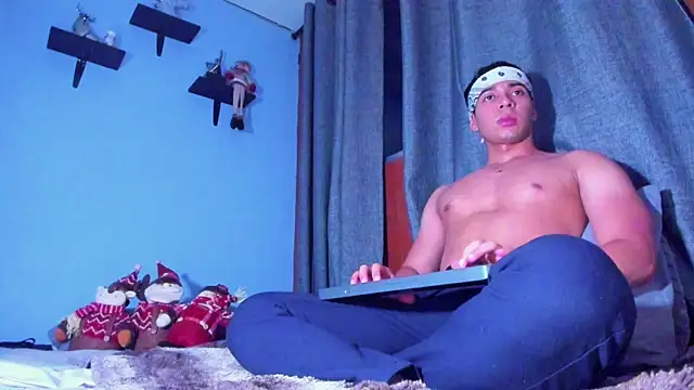 Stefann salvatoree online show from January 2025 02:33:01 AM