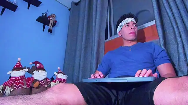Stefann salvatoree online show from December 2024 01:50:01 AM