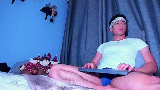 Stefann salvatoree online show from December 2024 04:30:02 AM