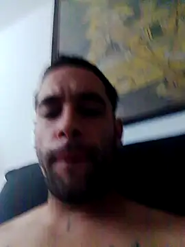 Snapshot of bearguy998 chatting on September 2025 12:38:02 AM bearguy998 online show from September 2025 12:38:02 AM