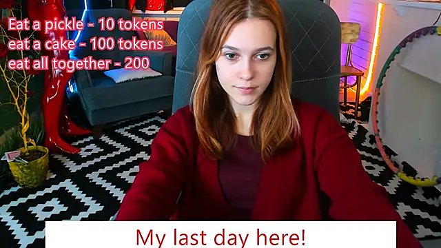 LolaLemona online show from December 2024 01:28:02 PM