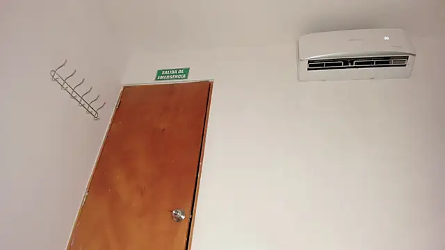 AllisonRoberts  online show from November 2025 11:03:02 AM