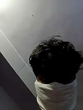 Snapshot of hotvarunrita chatting on November 2025 03:21:02 AM hotvarunrita online show from November 2025 03:21:02 AM