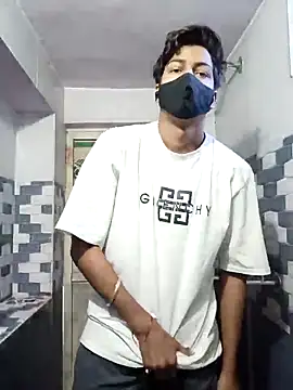 Snapshot of hotvarunrita chatting on November 2025 03:33:02 AM hotvarunrita online show from November 2025 03:33:02 AM