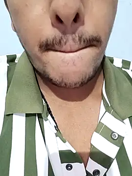 Snapshot of hotvarunrita chatting on October 2025 04:06:01 PM hotvarunrita online show from October 2025 04:06:01 PM