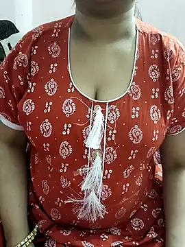 Snapshot of cuteyqueen chatting on February 2026 12:17:02 PM cuteyqueen online show from February 2026 12:17:02 PM