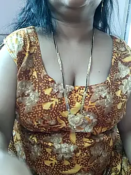 cuteyqueen online show from November 2025 06:07:02 AM