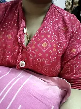 cuteyqueen online show from February 2025 01:11:01 PM