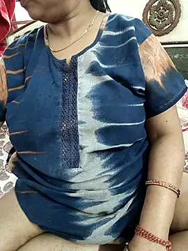 cuteyqueen online show from March 2025 01:22:01 AM