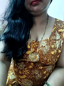 cuteyqueen online show from October 2025 06:32:01 AM