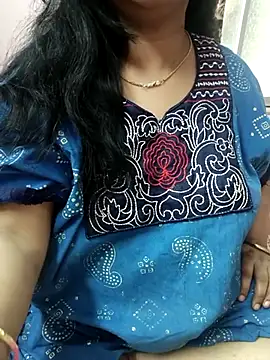 cuteyqueen online show from October 2025 10:16:01 AM