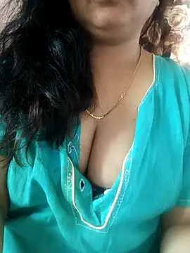 cuteyqueen online show from March 2025 05:17:02 AM