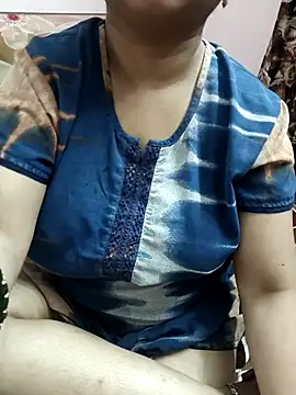 cuteyqueen online show from September 2025 01:55:01 PM