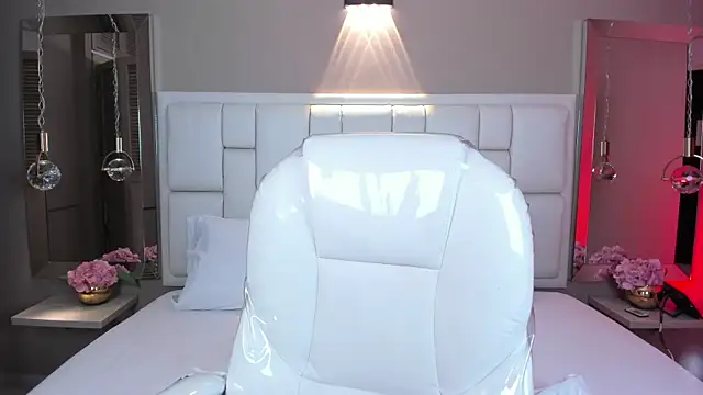 JessyEvans online show from October 2025 07:44:02 PM